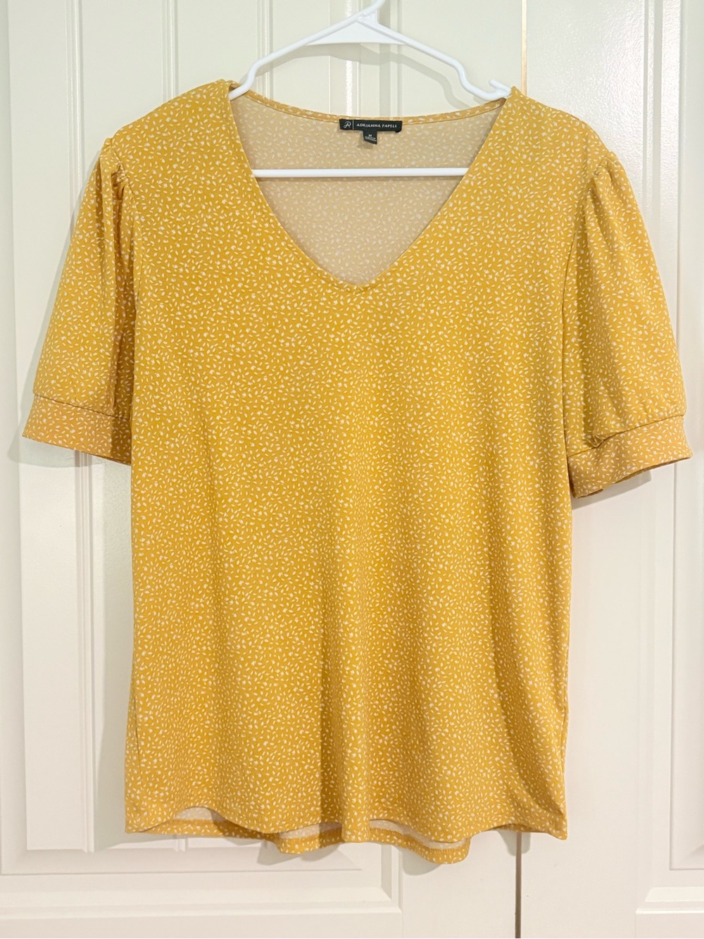 Adrianna Papell Mustard Yellow Short Sleeve V-Neck Blouse
